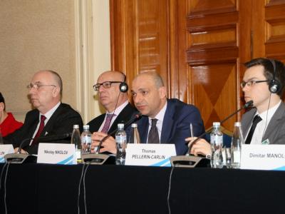 Заместник-министър Николай Николов пред участниците в конференцията 
