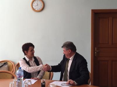 Теменужка Петкова: Подписахме меморандуми за намаляване на цената на тока от американските централи 