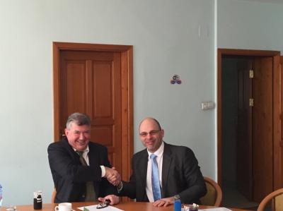 Теменужка Петкова: Подписахме меморандуми за намаляване на цената на тока от американските централи 