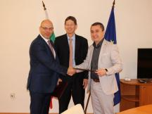 The Ministry of Energy and AES Bulgaria signed a Memorandum of Understanding for exploring innovative solutions in the sector