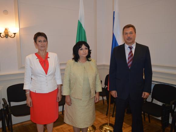 Възможностите за засилване на сътрудничеството между България и Русия бяха обсъдени на работна среща между съпредседателите на Междуправителствената комисия