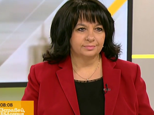 Петкова: В случая с продажбата на активите на ЧЕЗ става въпрос за бизнес сделка, но някои се опитаха да я политизират